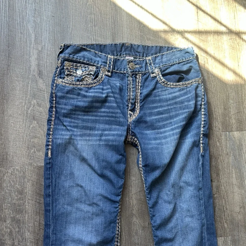 True Religion Men's Blue Ricky Super QT‎ Jeans Mb3 Thick Stitch Semetary Keef